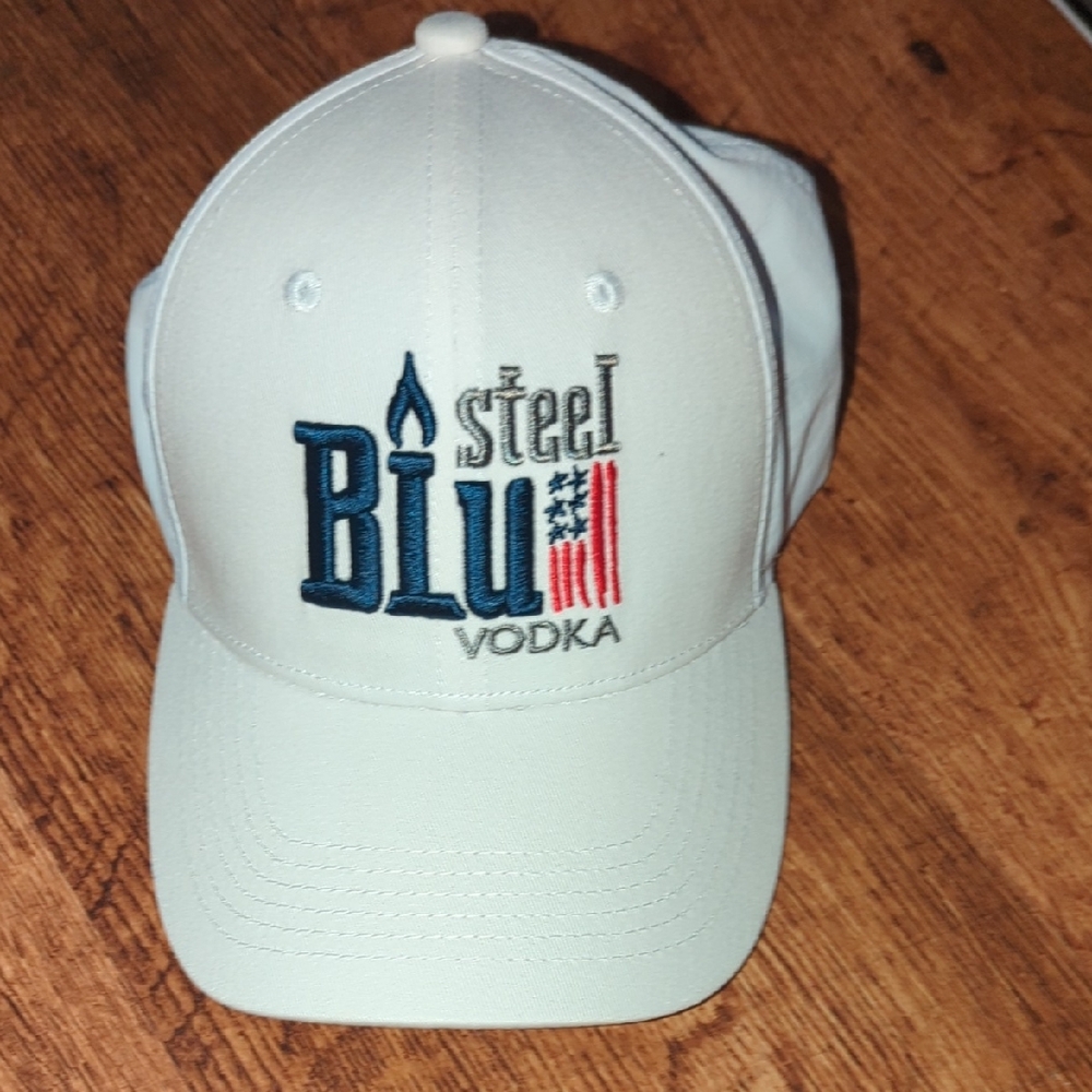 Blu Steel Vodka Hat